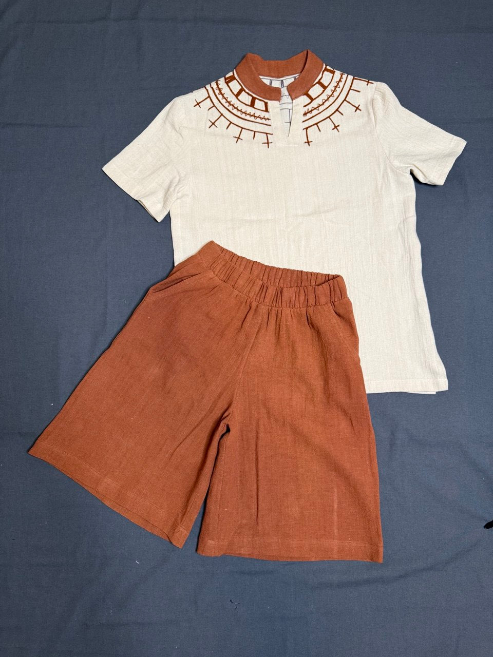 Men’s Brown Embroidery Ethiopian Shirt & Shorts Set – Modern Cultural Wear